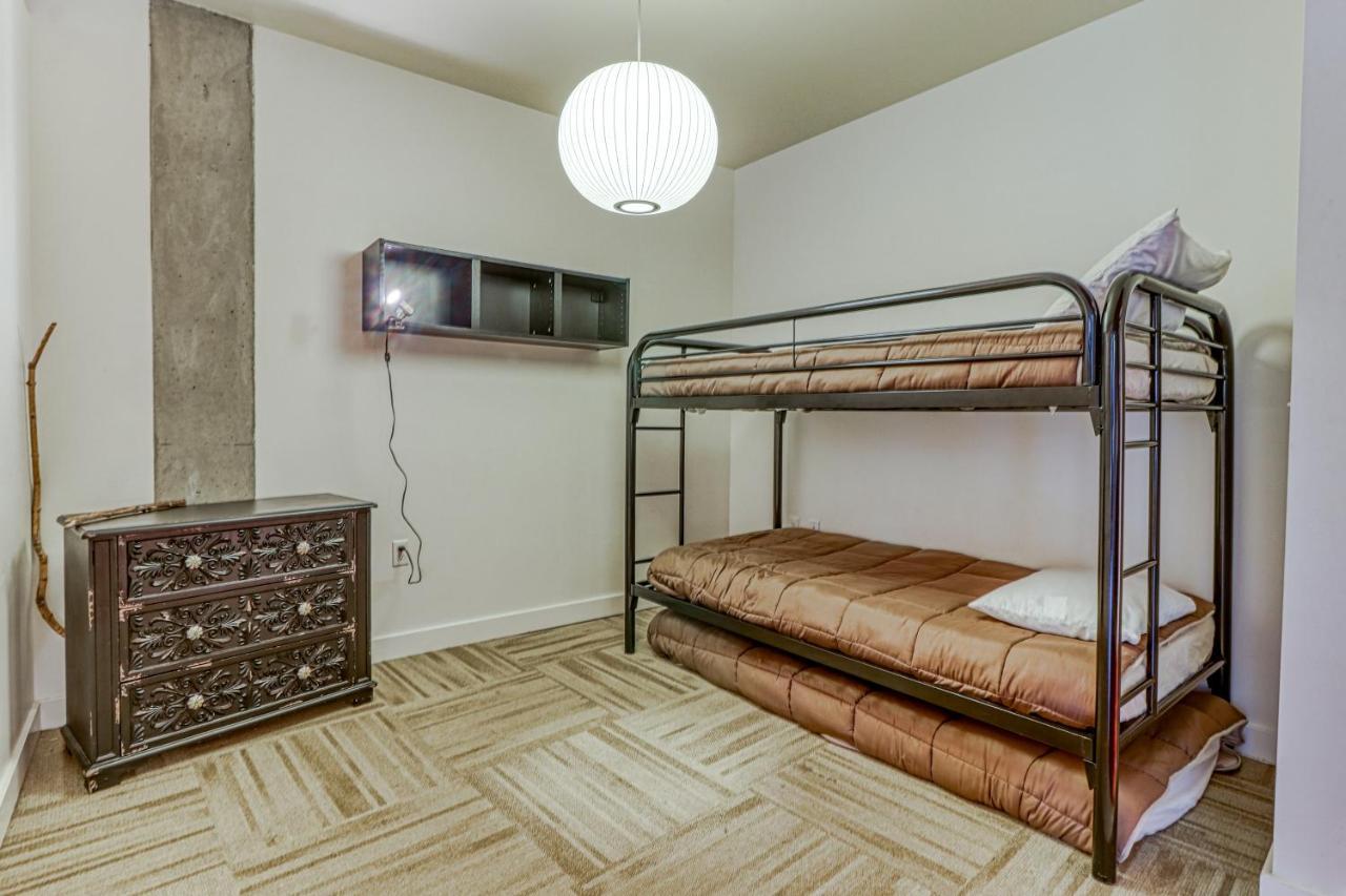 Hotel Oak Street Lofts Hood River Esterno foto